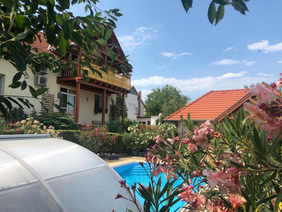 Haus Marika Hotel ชิโอฟก ภายนอก รูปภาพ