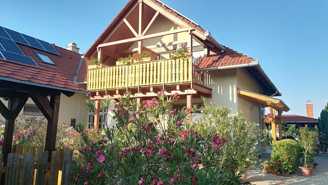 Haus Marika Hotel ชิโอฟก ภายนอก รูปภาพ