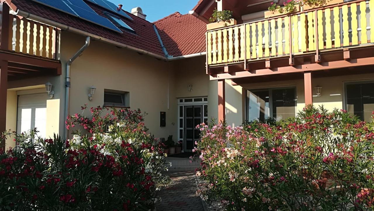 Haus Marika Hotel ชิโอฟก ภายนอก รูปภาพ