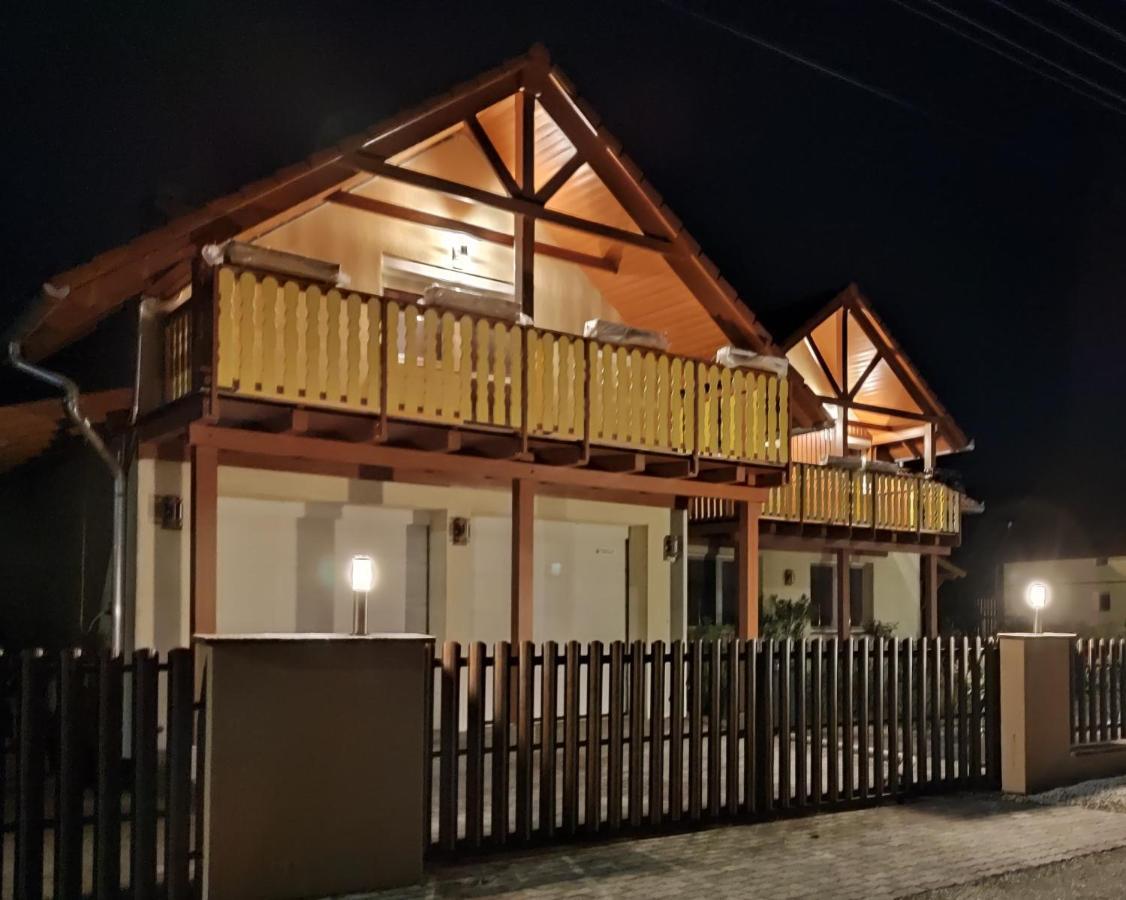 Haus Marika Hotel ชิโอฟก ภายนอก รูปภาพ